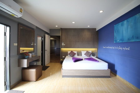 Kaya Place, Bangkok, Thailand