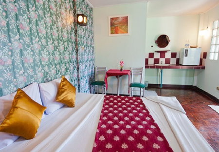Huaykhakhaeng Country Home Resort, Ban Rai, Thailand