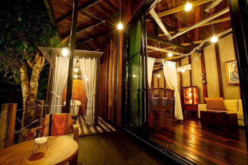 Voraman B-One, Doi Saket, Thailand