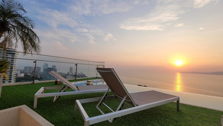 Andromeda Seaview Condo Near Beach, Pattaya South, Thailand