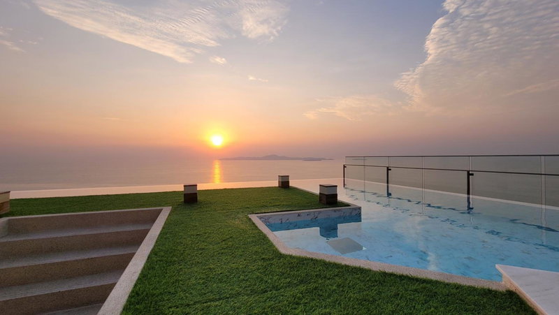 Andromeda Seaview Condo Near Beach, Pattaya South, Thailand