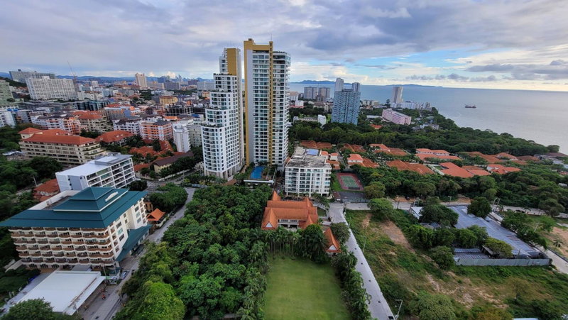 Andromeda Seaview Condo Near Beach, Pattaya South, Thailand
