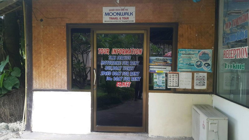 Moonwalk Lanta Resort, Ko Lanta, Thailand