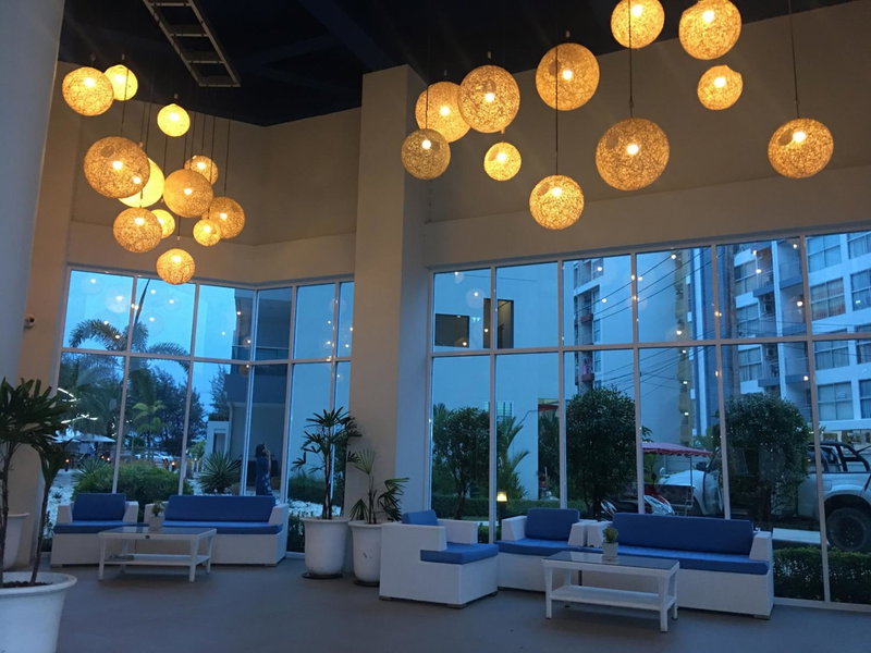 Grandblue Condominium#702 Seaview TopFloor MaePhim Rayong, Mae Pim, Thailand