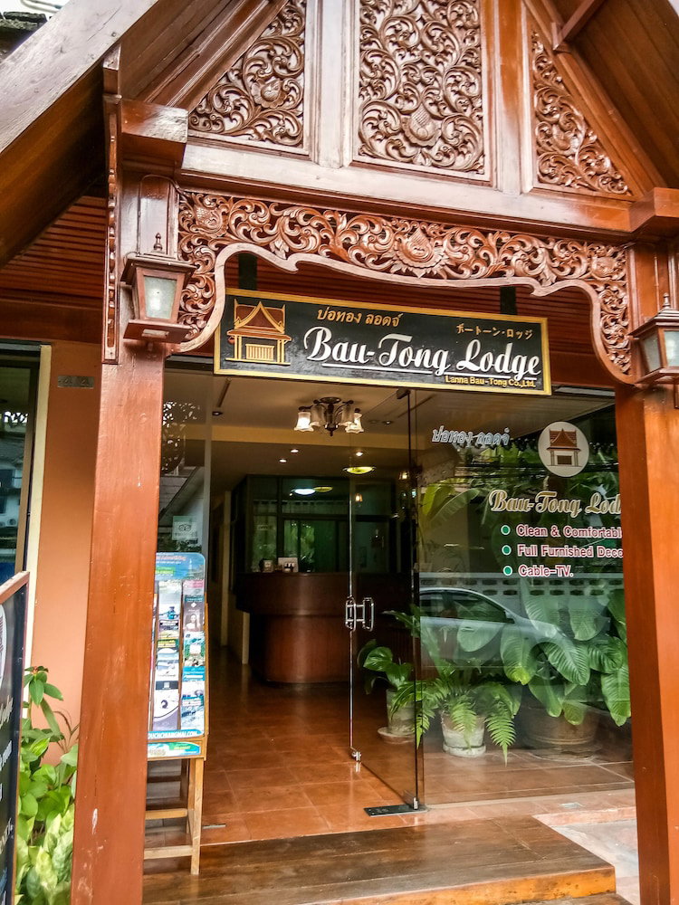 Hotel · Bautong Lodge Guest House, Chiang Mai