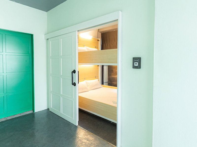 Khaosan Social Capsule Bangkok - Adult Only - Hostel, Bangkok, Thailand