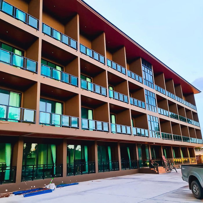 Triple O Phala Beach, Ban Chang, Thailand