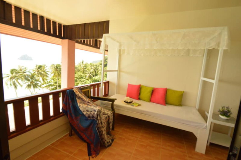 Koh Ngai Cliff Beach Resort, Ko Lanta, Thailand