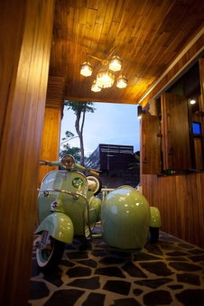 Srisawat Resort, Cha-am, Thailand