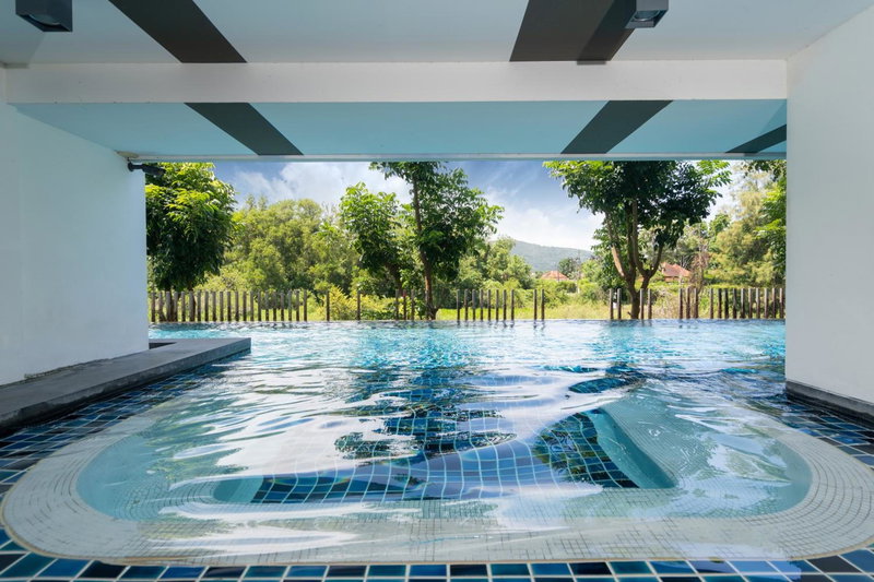 ZcapeX2 Condo near Boat Avenue & Laguna, Bang Tao Beach, Thailand