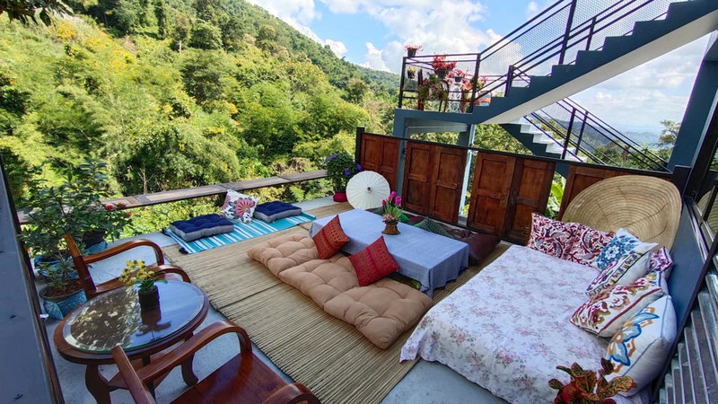บ้านภูคำฟ้า ดอยปู่ไข่ Baan Phu Kham Fah, Chiang Rai, Thailand