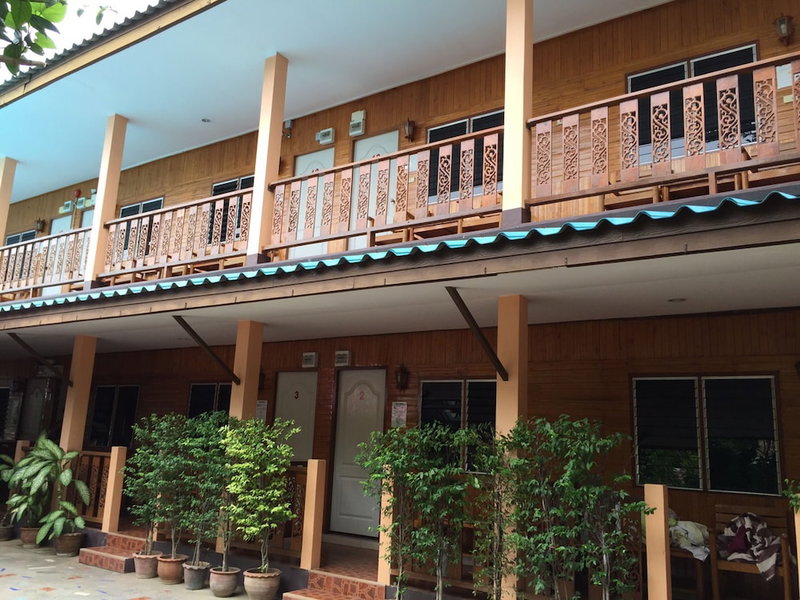 Tamarind Guest House, Kanchanaburi, Thailand