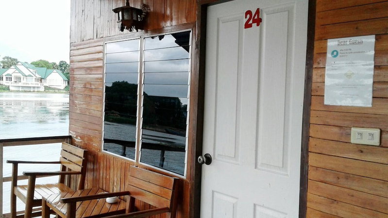 Tamarind Guest House, Kanchanaburi, Thailand