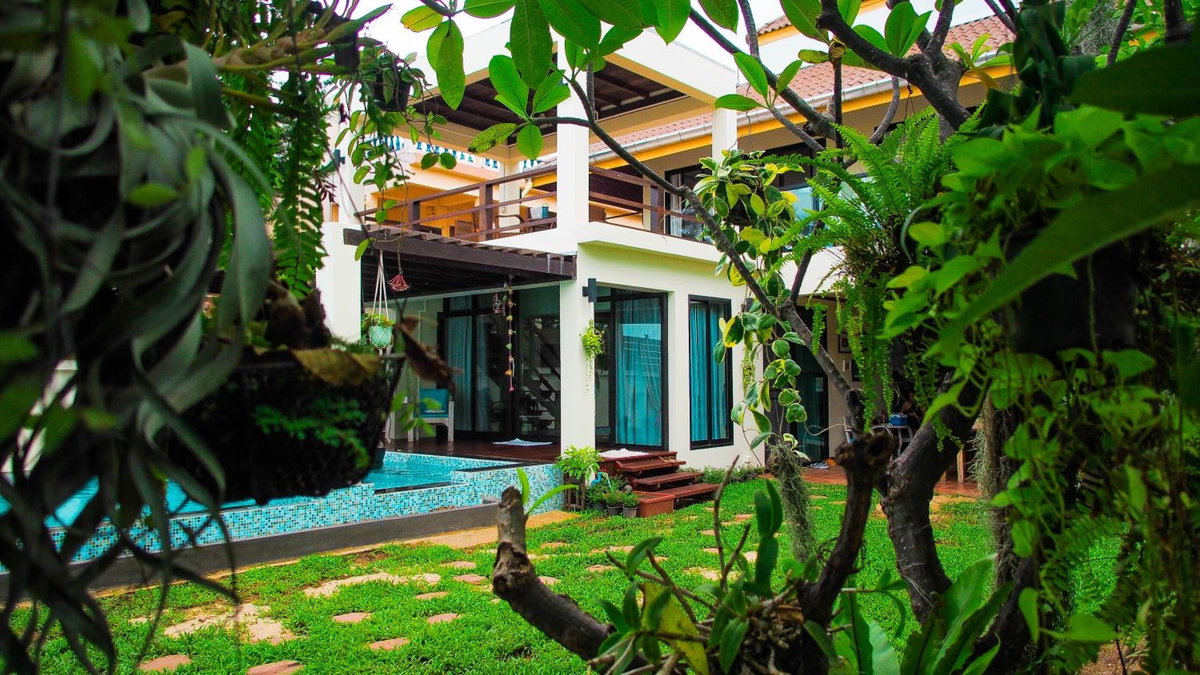 Baan SanSuk Pranburi - Beach Front & Pool Villa, Thailand