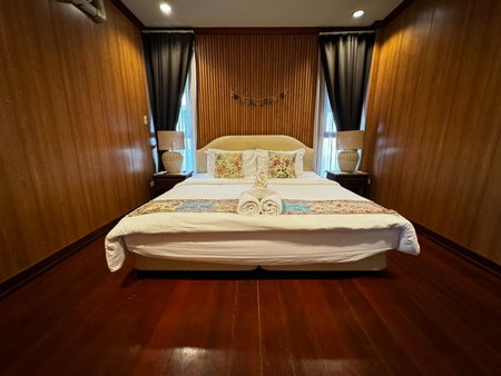 Baan SanSuk Pranburi - Beach Front & Pool Villa, Pran Buri, Thailand