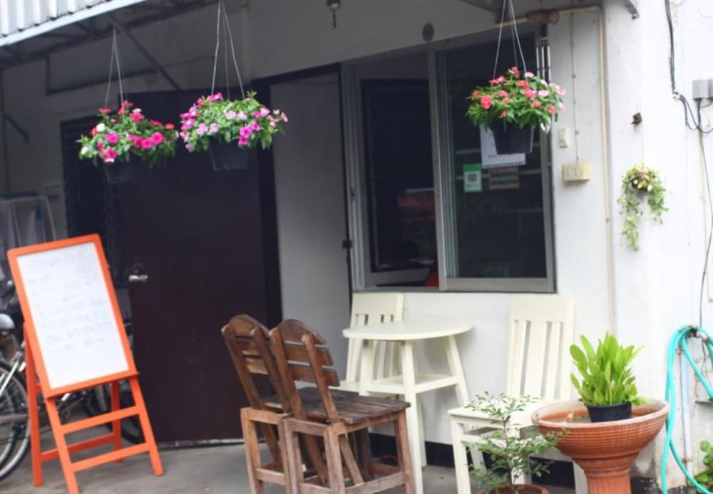 Ampawan Guesthouse, Thailand
