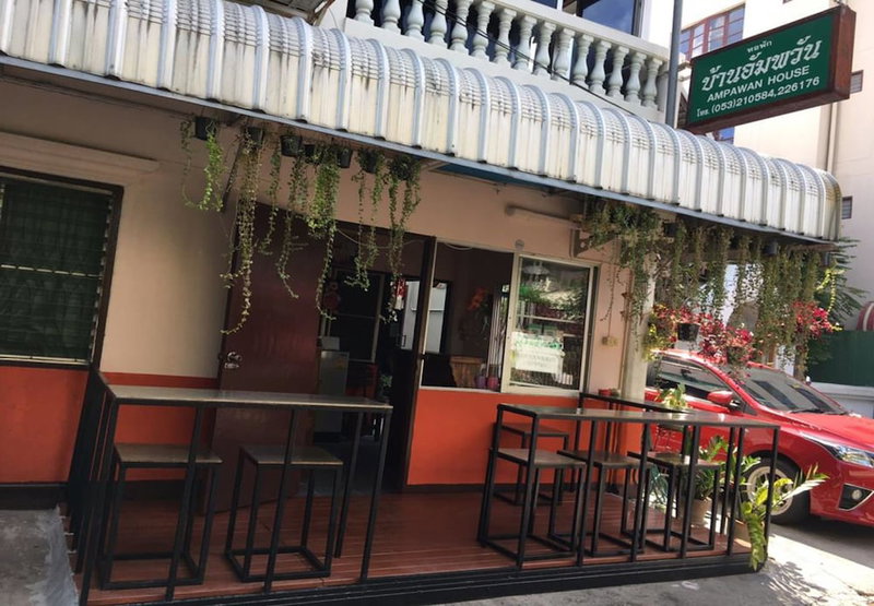 Ampawan Guesthouse, Chiang Mai, Thailand