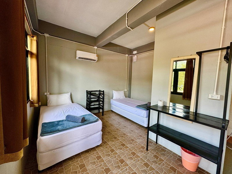 Eclipse Hostel and Bar, Haad Rin, Thailand