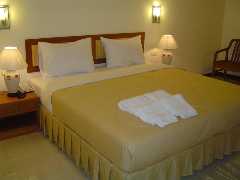 Prachuap Place Hotel, Prachuap Khiri Khan, Thailand