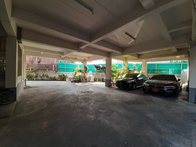 Vanlisut Hotel Ngamwongwan, Nonthaburi, Thailand