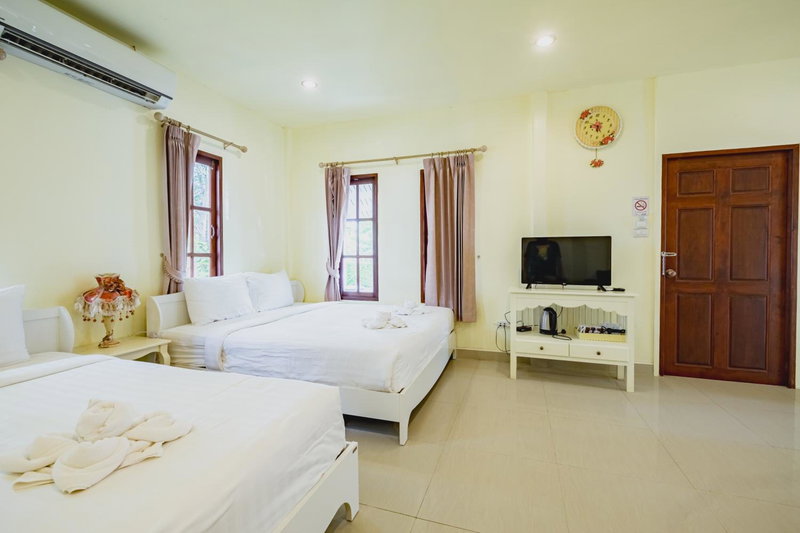 Sakarin Valley Resort, Kanchanaburi, Thailand