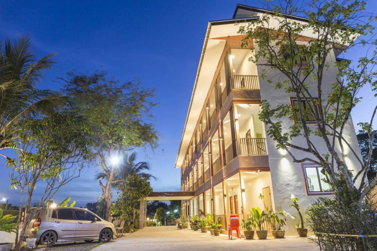 Hotel · Yaibua Hotel, Ban Chamun (2)