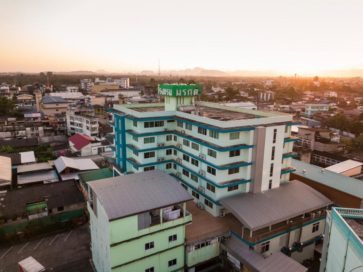 Hotel · Morakot Twin Chumphon, Chumphon