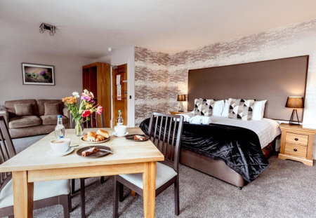 The Tower Gastro Pub & Apartments, Crieff, United Kingdom