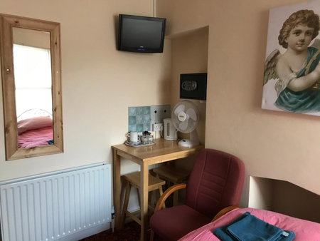Bayside Guest House, Porthcawl, United Kingdom
