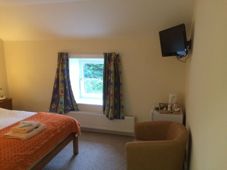 The Village Inn and Kirtle House B&B, Lockerbie, United Kingdom