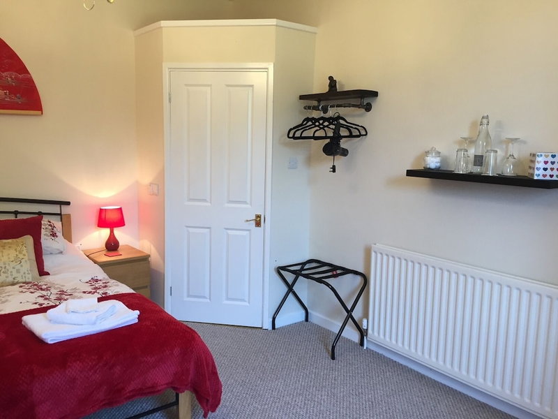 The Village Inn and Kirtle House B&B, Lockerbie, United Kingdom