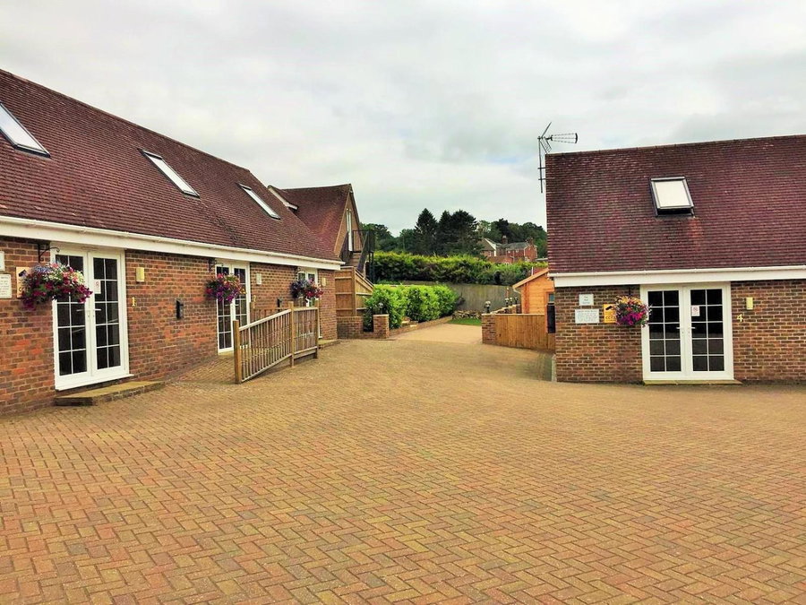 Forest Edge Motel, Ticehurst, United Kingdom