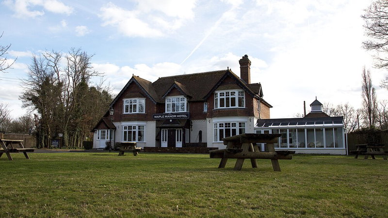 Maple Manor Hotel, Crawley, United Kingdom