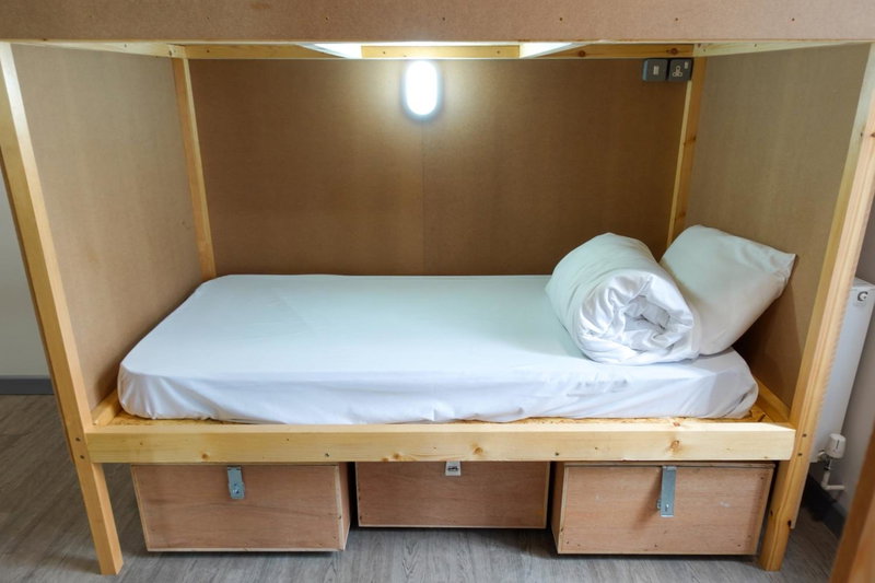Cwtsh Hostel Central Swansea, Social & Modern, Near Train Station, Swansea, United Kingdom