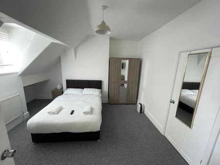 Isuites, Newcastle under Lyme, United Kingdom