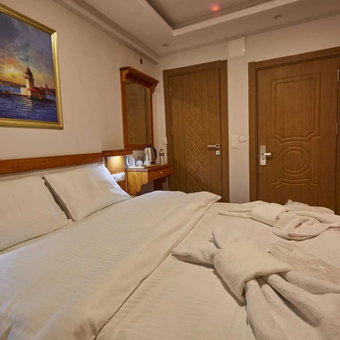 Sabi̇na Hotel Near the Grand Bazaar, Istanbul, Turkey