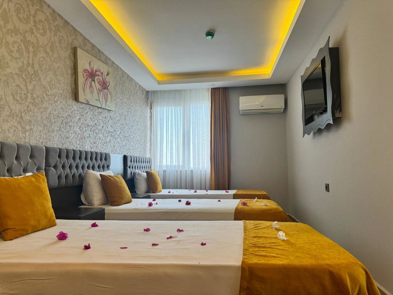 Erdem Hotel, Antalya, Turkey