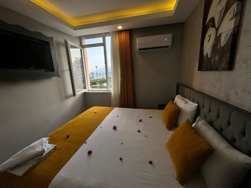 Erdem Hotel, Antalya, Turkey
