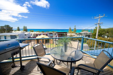Lorne Ocean Sun Apartments, Lorne, Australia