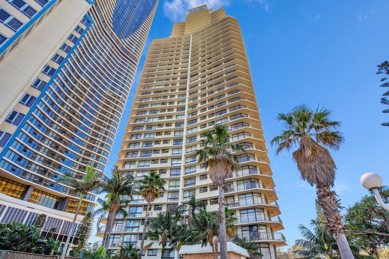 Beachfront & City View, Huge 2 Bedroom Apartment, Imperial Surf Resort, Gold Coast, Australia