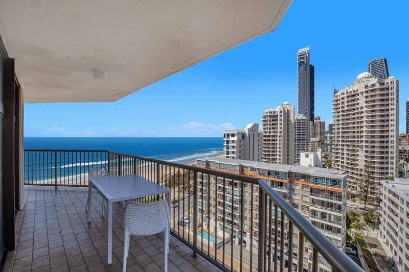 Beachfront & City View, Huge 2 Bedroom Apartment, Imperial Surf Resort, Gold Coast, Australia