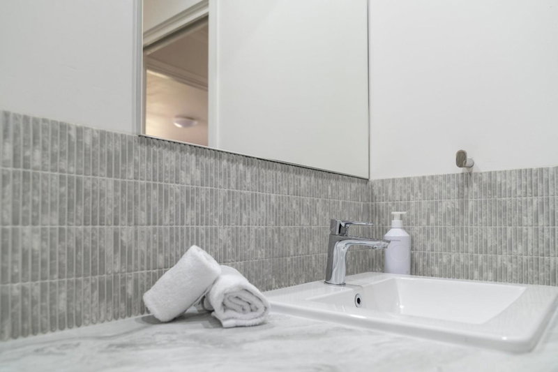 Bells Beach Cottages - Pet friendly cottage with wood heater, Torquay, Australia