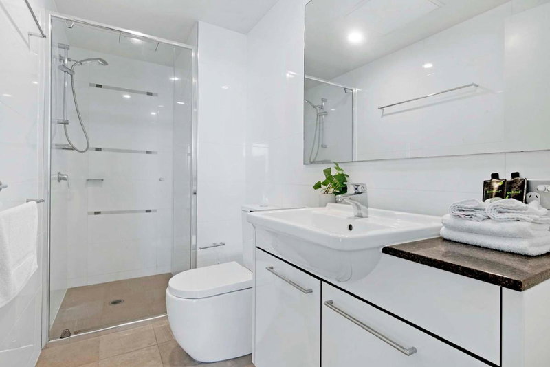 Central location in Broadbeach! - Sierra Grand Apartments - Self Contained & Privately Managed, Gold Coast, Australia