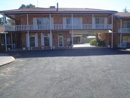 Coachmans Rest Motor Lodge, Coonabarabran, Australia
