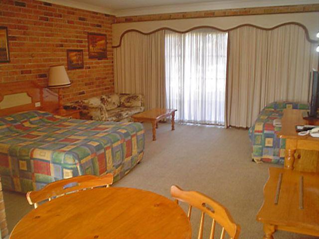 Coachmans Rest Motor Lodge, Coonabarabran, Australia