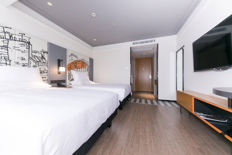 IBIS styles taizhou tiantai HOTEL, Taizhou, China
