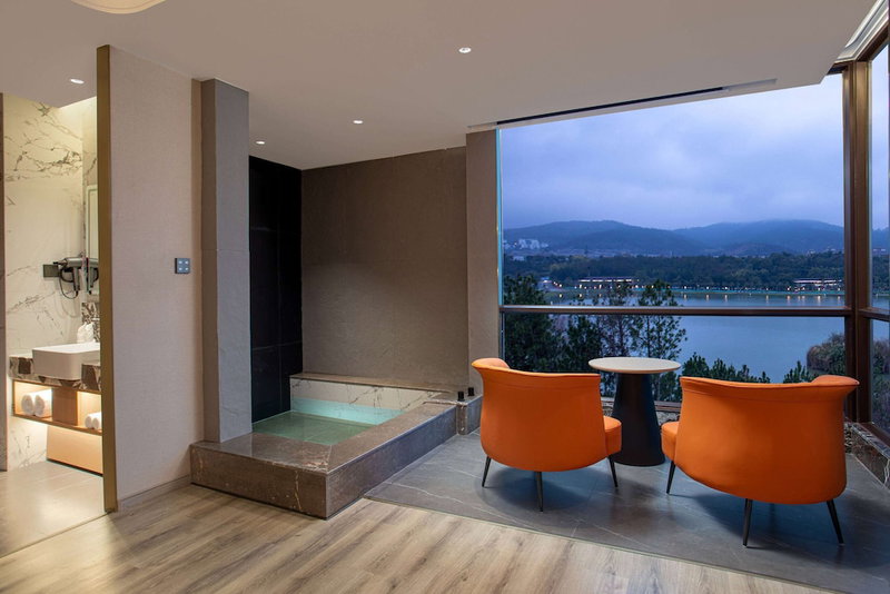 Hawthorn by Wyndham Honghe Mile Hot Spring, Honghe, China