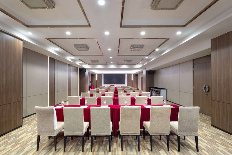 Days Inn by Wyndham Zhanjiang Economic Development Zone, Zhanjiang, China