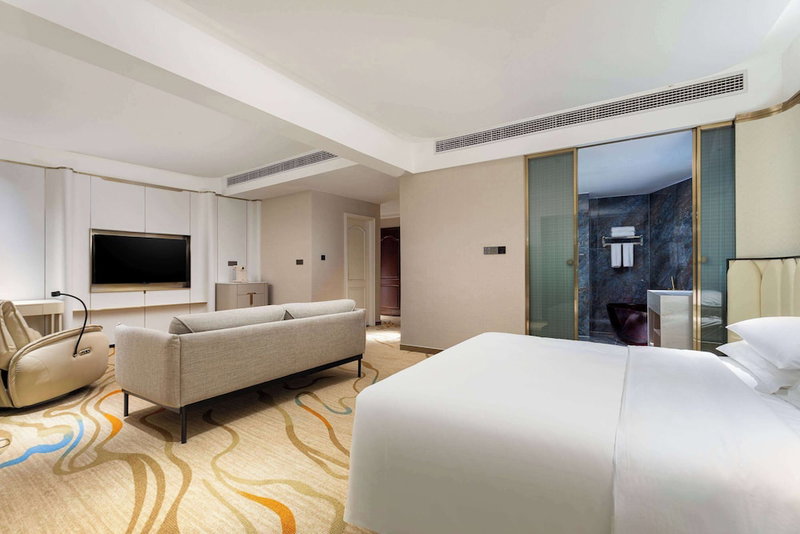 Ramada Plaza By Wyndham Wuhan Dongxi Lake, Wuhan, China