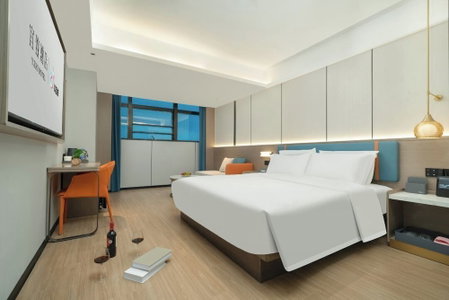 Yizhi Hotel Luohu Port, Shenzhen, China
